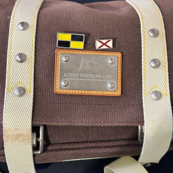 Louis Vuitton Antigua Besace PM - Picture 5 of 10